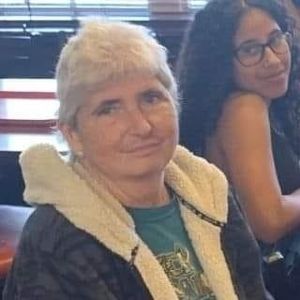 Meet your Posher, Carol